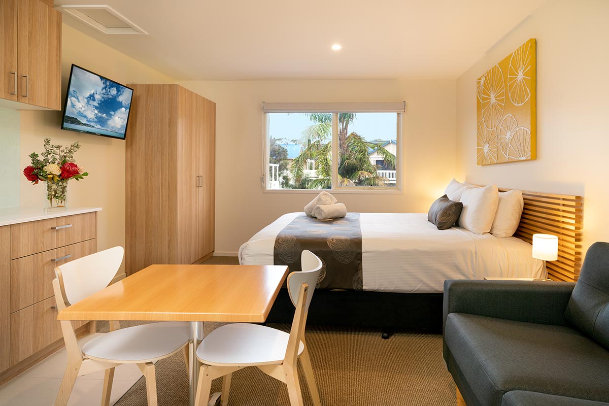 Upstairs Deluxe Suite